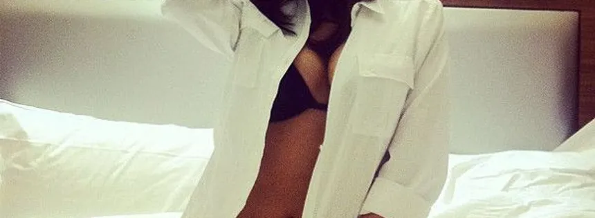 Une actrice porno Russe offre 16 heures de sexe à un joueur de foot !